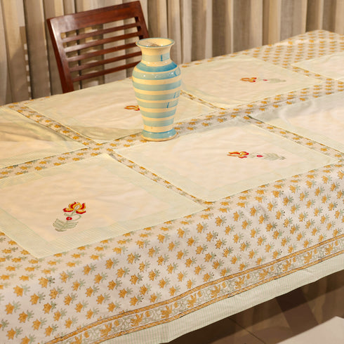 Daawat Table Cover